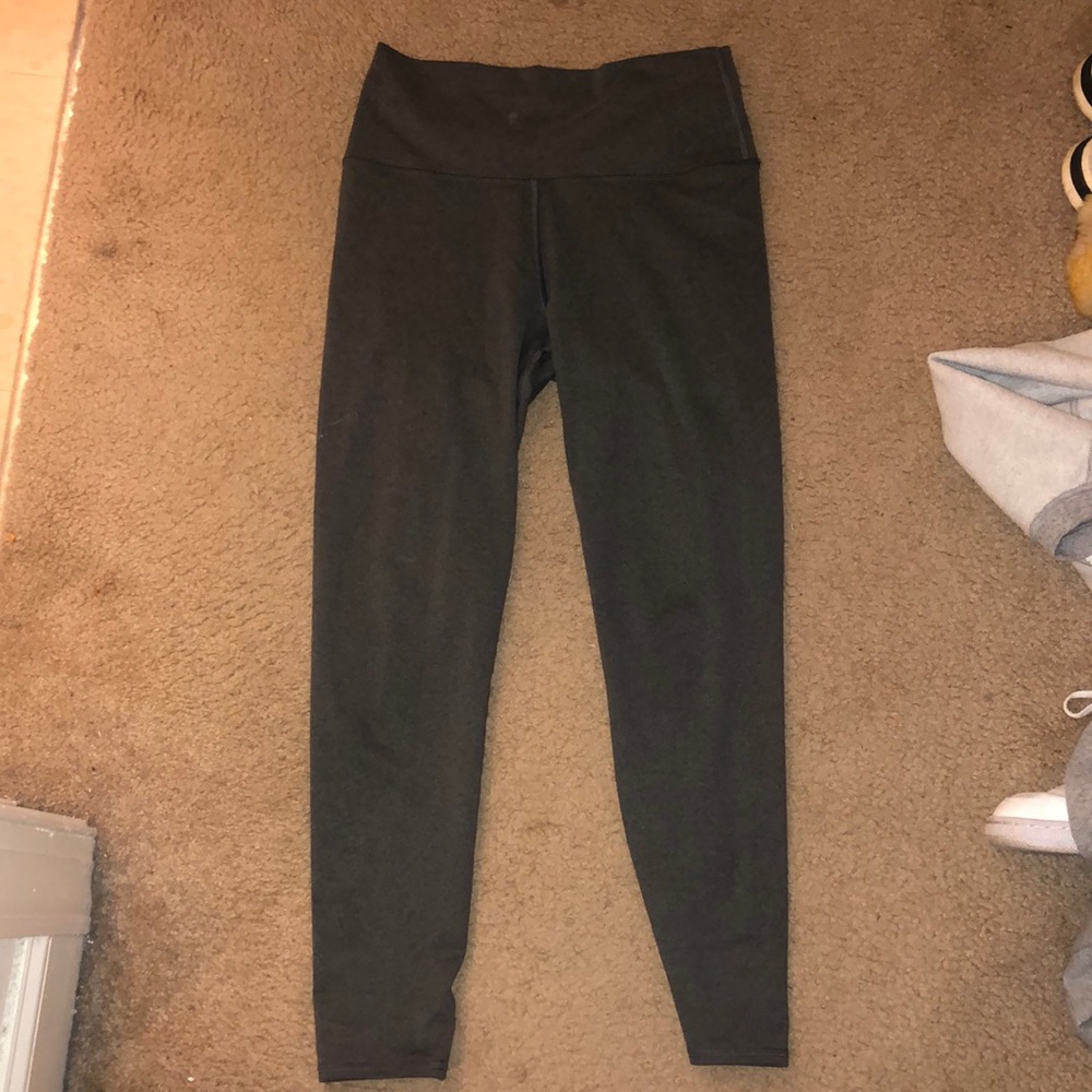 Aerie Play Leggings!
